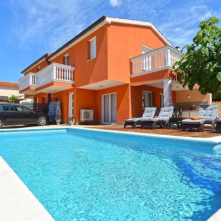 Ferienhaus Mit Privatpool Fuer 6 Personen Ca 80 Qm In Barbariga, Istrien Istrische Riviera Luaran gambar